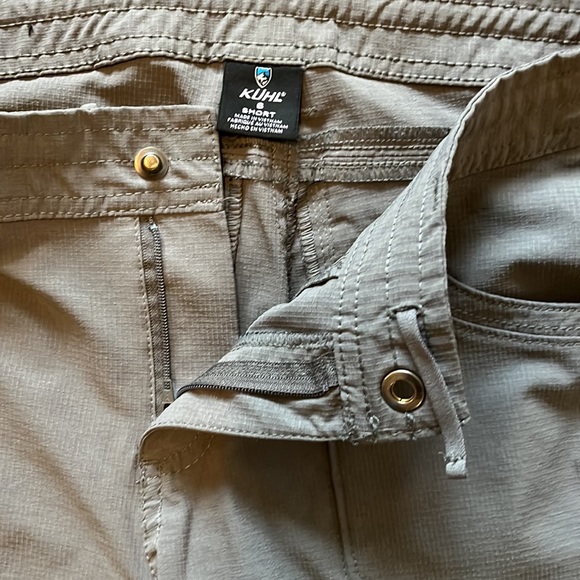 Kühl athletic/hiking pants - lots of utility pockets- 27.5 in inseam - Picture 4 of 4